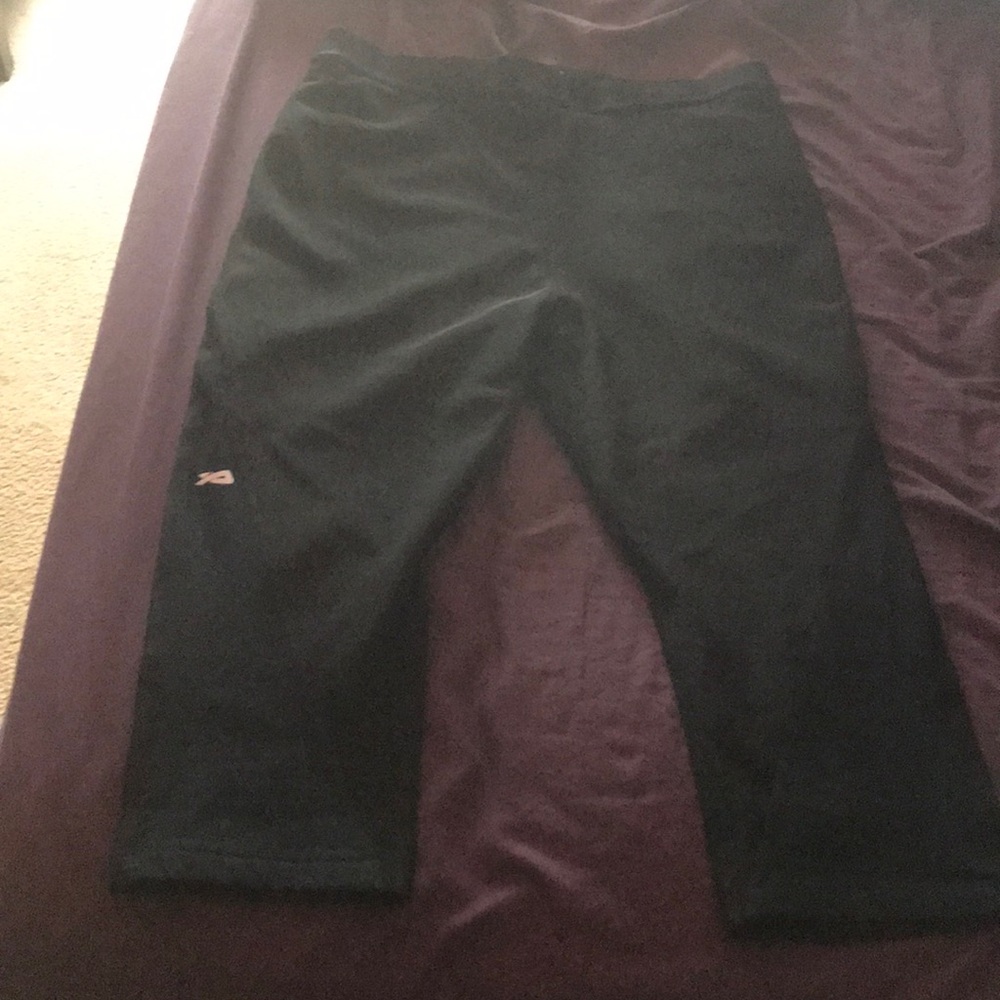 Physiclo Resistance Capri Leggings